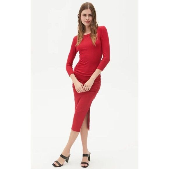 Michael Stars Christina Solid Red Ribbed 3/4 Sleeve Ruched MIDI Dress Medium - Picture 1 of 4